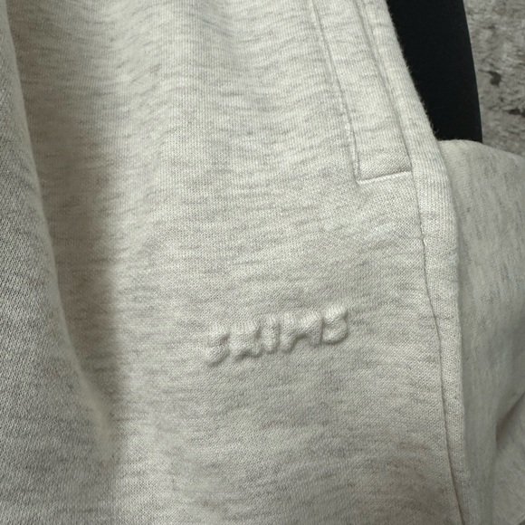 Skims Cotton Fleece Classic Straight Leg Pants Size Small NWT in Oatmeal Heather - Picture 5 of 6